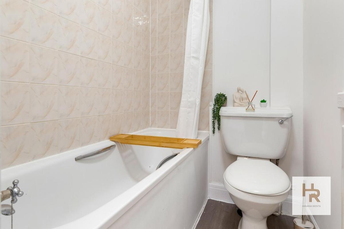 Apartamento Prime Location - Stylish Retreat - Wifi & Netflix Londres